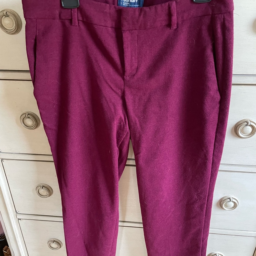Old Navy Harper pants size 10 - burgundy color